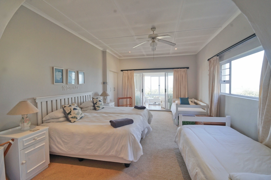 5 Bedroom Property for Sale in Kaysers Beach Eastern Cape
